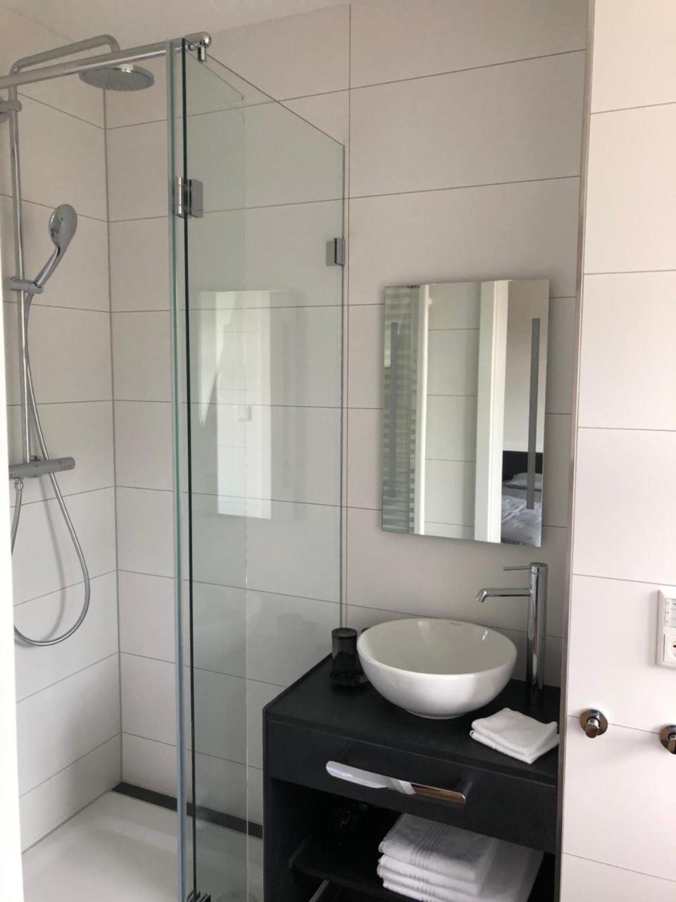 Budberger Bahnhof Bed & Breakfast Rheinberg Exterior foto